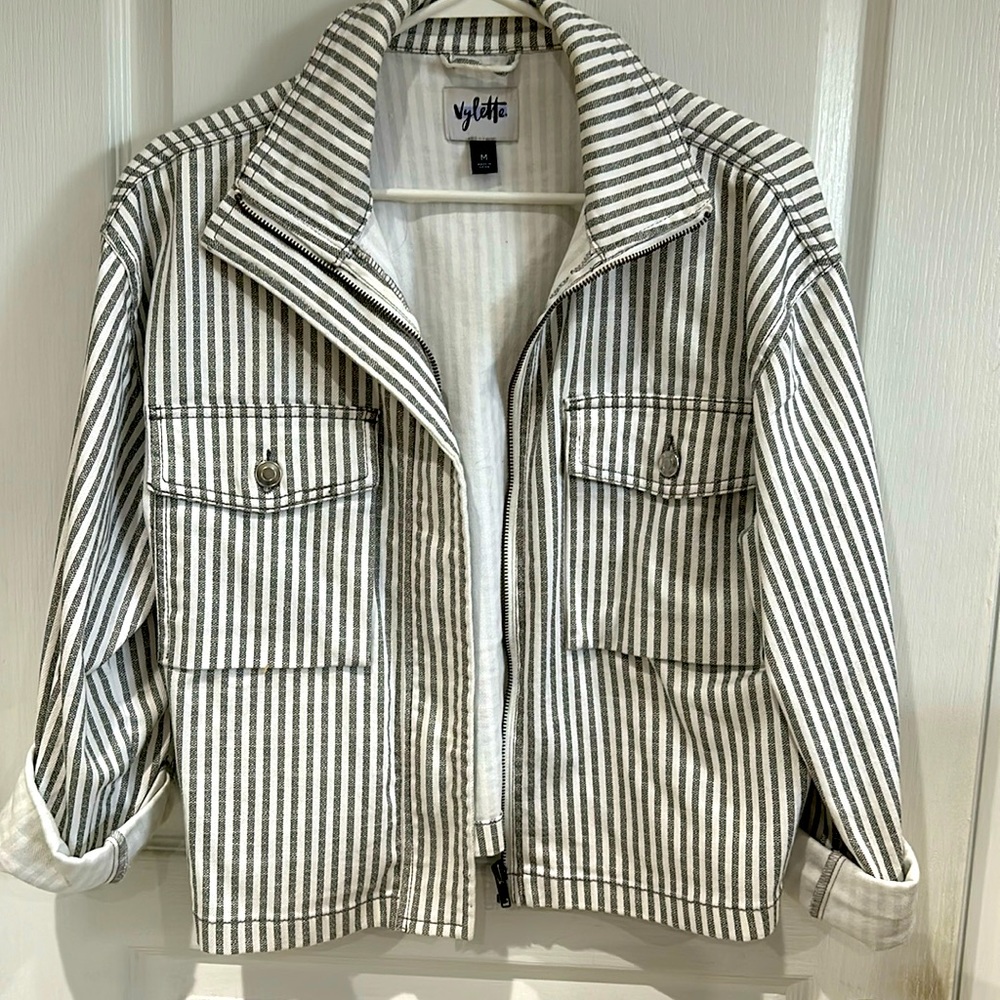 Denim cropped grey/white striped jacket-M